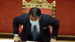 Ιταλία: Την παραίτηση της κυβέρνησής του υπέβαλε στον πρόεδρο Ματαρέλα ο Τζουζέπε Κόντε