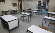Εκπαιδευτικοί: Η κυβέρνηση δεν κλείνει τμήματα σχολείων με κρούσματα