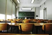 Μη χάνεσαι με όσους μοιράστηκες κάποτε ένα θρανίο