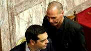 Τα ρίσκα Τσίπρα με τον Βαρουφάκη