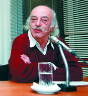 Άγγελος Ελεφάντης (1936-2008), διανοούμενος της Αριστεράς, συγγραφέας και εκδότης του περιοδικού «Ο Πολίτης»