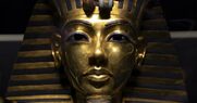 Αίγυπτος: Αποκαλύφθηκε μετά από 3.300 χρόνια το πρόσωπο του φαραώ Τουταγχαμών