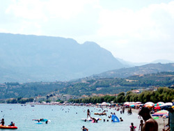Περιφέρεια Δυτικής Ελλάδας: Σε ποιες ακτές επιτρέπεται η κολύμβηση σε Αχαΐα, Αιτωλοακαρνανία και Ηλεία