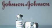 Αναστέλλονται ο εμβολιασμοί με J&J εν αναμονή των αποφάσεων του EMA