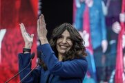 “Καμπανάκι” … από την Πόπη Τσαπανίδου: “Ανησυχώ όσο πλησιάζουμε στις εκλογές, γιατί κινούνται (ΝΔ) σε μια μη καθαρή κατεύθυνση.”
