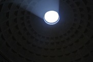 Είναι ζεστό το αίμα τόσων γυναικών…