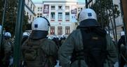 Καταγγελία στην «Εφ.Συν.»: Είμαστε σε ομηρία από την ΕΛ.ΑΣ. εντός ΑΣΟΕΕ