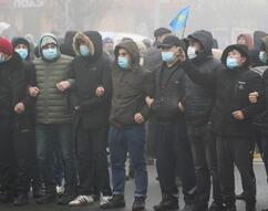 Εξέγερση στο Καζακστάν ενάντια στην ακρίβεια