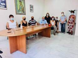 Συνάντηση με σχολικές καθαρίστριες  στοΕργατικό Κέντρο Αιγίου