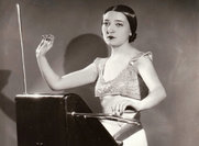 Κλάρα Ρόκμορ 1911 – 1998
