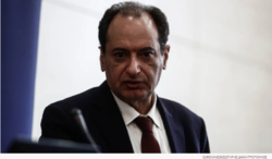 Απορρίπτουν από το ΠΑΣΟΚ την πρόταση Σπίρτζη για ενοποίηση με τον ΣΥΡΙΖΑ