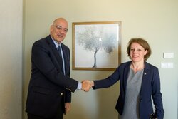 Μονόδρομος η ΕΕ για τα Δυτικά Βαλκάνια, λέει ο Δένδιας
