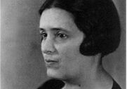 Σέμνη Καρούζου: η πρώτη γυναίκα έφορος αγγείων του Εθνικού Αρχαιολογικού Μουσείου