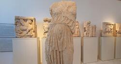 Το άγαλμα της θεάς Αθηνάς για 4 χρόνια στη Σικελία