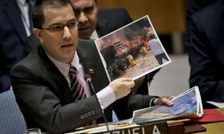 Συνάντηση Μαδούρο-Τραμπ προτείνει το Καράκας - «Όχι» σε στρατιωτική επέμβαση λένε Πεκίνο και Μόσχα
