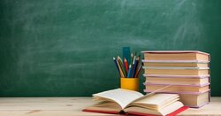 Καθαίρεση υποδιευθύντριας σχολείου επειδή συμμετείχε σε απεργία!