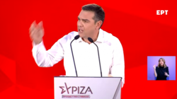 Αλέξης Τσίπρας: Η δημοκρατία αντεπιτίθεται για να φύγει το φαύλο καθεστώς (live)