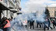 Τάκη, παίζεις με τη φωτιά