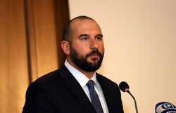 Τζανακόπουλος: Θέλουν διορισμένο Πρόεδρο της Δημοκρατίας και χειραγώγηση των θεσμών