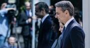 Βέλη Politico κατά Μητσοτάκη: Εκλογές με υποκλοπές, ακρίβεια και Τέμπη