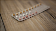 Σοβαρή εξέλιξη: Η Merck ζητεί έγκριση για το χάπι κατά του κορονοϊού