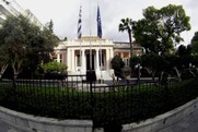 Οι υποκλοπές και οι μαφίες που μας κυβερνούν