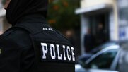 Συνελήφθη αστυνομικός για τον θάνατο του 40χρονου που εντοπίστηκε στο Μενίδι