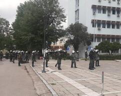 Για δεύτερη μέρα τα ΜΑΤ στο ΑΠΘ