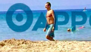 1 στους 2 εργαζόμενους φέτος δεν μπορούν να πάνε ούτε μέχρι την Αίγινα εξαιτίας της ακρίβειας αλλά… ο Μητσοτάκης πέρασε άλλο ένα ανέμελο ΣΚ στο υπερπολυτελές Costa Navarino!