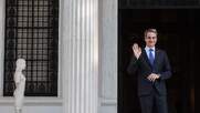 Στις εκλογές με φουστανέλα