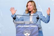 Η Μελόνι ανακοίνωσε την υποψηφιότητά της στις Ευρωεκλογές