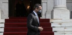 Μετακλητοί / Καταπέλτης κατά κυβέρνησης οι απόφοιτοι της Εθνικής Σχολής Δημόσιας Διοίκησης