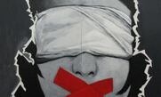 Μας κυβερνούν τα ψέματα