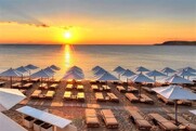 Έρχονται ανατροπές στον Αιγιαλό – Καταργείται το ελάχιστο πλάτος παραλίας