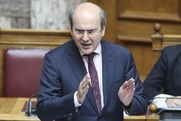 Απελευθέρωση της αγοράς ενέργειας προς όφελος των ιδιωτών, με πρόσχημα «το όφελος των καταναλωτών»