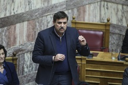 Ξανθός: Στη δυσκολότερη καμπή της πανδημίας ο πρωθυπουργός της χώρας είναι αλλού