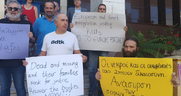 Να ανασυρθούν πλοίο και σοροί από τα βάθη της Πύλου, ζητούν συγγενείς αγνοουμένων