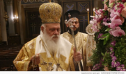 Ονομαστική ψηφοφορία στη Βουλή για την ισότητα στο γάμο ζητάει και ο... Ιερώνυμος