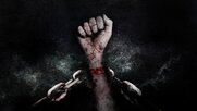 ΝΑ ΣΤΑΜΑΤΗΣΟΥΜΕ ΤΗΝ  ΑΠΕΙΛΟΥΜΕΝΗ ΚΡΑΤΙΚΗ ΔΟΛΟΦΟΝΙΑ ΤΟΥ ΚΡΑΤΟΥΜΕΝΟΥ ΑΠΕΡΓΟΥ  ΠΕΙΝΑΣ ΚΑΙ ΔΙΨΑΣ  ΑΘΑΝΑΣΙΟΥ  ΚΥΡΙΑΖΗ