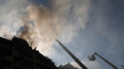 Ουκρανία: Πυραυλική επίθεση σε εννιαώροφο κτίριο στο κέντρο του Κιέβου