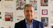 «Η Ευρώπη δεν κυβερνιέται από κόμματα αλλά από εταιρείες»