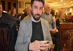 Ουδείς αχαριστότερος του ευεργετηθέντος! Τι άλλαξε μέσα σε 50 ημέρες και από Τομεάρχης έγινε πολέμιος του Κασσελάκη ο Οζγκιούρ; (vid)