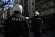 Νεκρός 29χρονος αστυνομικός σε καταδίωξη στην Αθηνών-Κορίνθου