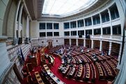 Βουλή: Με τις ψήφους ΝΔ-ΠΑΣΟΚ πέρασε η τροπολογία για το κόμμα Κασιδιάρη