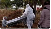 “Ελληνική πόλη θάβει σιωπηλά … τους νεκρούς από κορονοϊό”! Σοκ από video του Reuters με την ταφή θυμάτων του κορονοϊού στη Θεσσαλονίκη! Δεν μεταδόθηκε από κανένα ΜΜΕ …