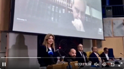 “Τι ήταν αυτό που μετέφερε το εμπορικό τρένο και δόθηκαν οδηγίες να εξαφανιστούν τα βίντεο;”. Ματωμένο φεγγάρι … η Μαρία Καρυστιανού στην κατάμεστη Νομική Κομοτηνής