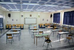 «Τιμωρούν» εκπαιδευτικούς για ένα παράβολο αξίας 3 ευρώ