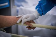 Ηλιόπουλος: Ανόητη και επικίνδυνη η αντιπαράθεση που επιλέγει ο Μητσοτάκης εν μέσω τραγωδίας