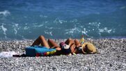 Ο πνευμονολόγος Παναγιώτης Μπεχράκης δίνει οδηγίες για τους κλειστούς χώρους και τη χρήση κλιματιστικών.