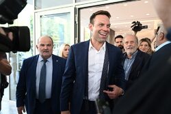 Κασσελάκης: «Ο νέος πρόεδρος του ΣΥΡΙΖΑ θα είναι πρόεδρος όλων» – Νέο βίντεο – παρέμβαση